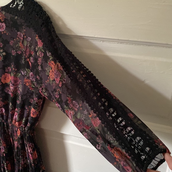 American Rag Dress - Picture 8 of 9